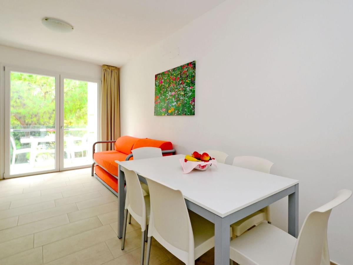 Apartment Fiore-2 By Interhome Lignano Sabbiadoro Exteriör bild